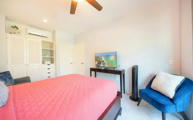 Luxury 2BR Condo with Pool - Paseo del Sol Playacar
