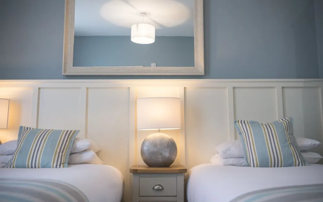The George Hotel, BW Signature Collection