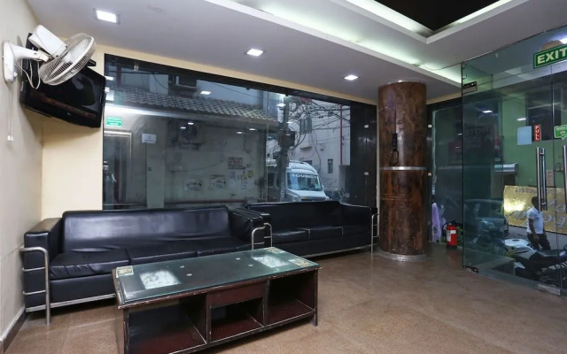 Oyo 15096 Hotel Daya Continental