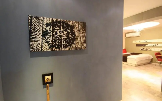 EDGAR Hotel