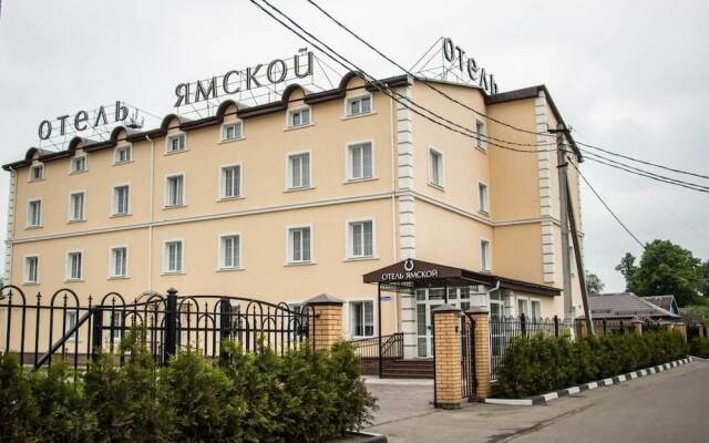 Гостиница Ямской вид на фасад