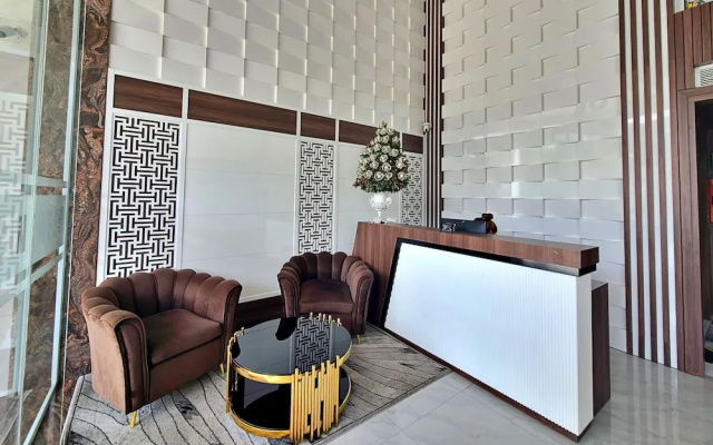 HANZ The Moon Hotel 3