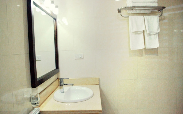 Hoang Anh Ha Dong Hotel