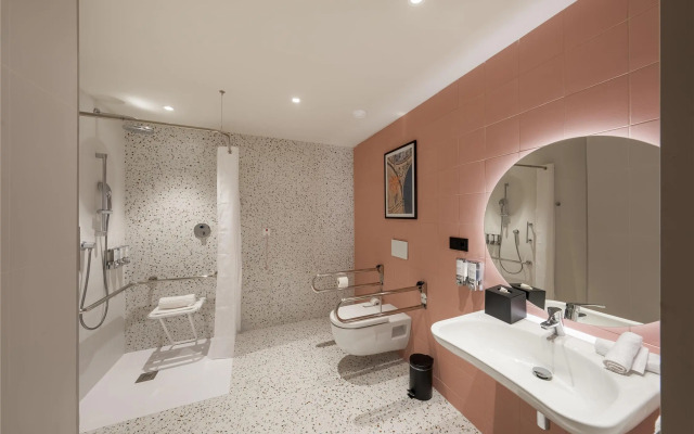 Hampton By Hilton Alicante Airport