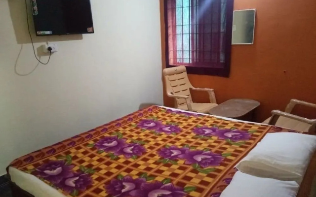 Kanish Home Stay
