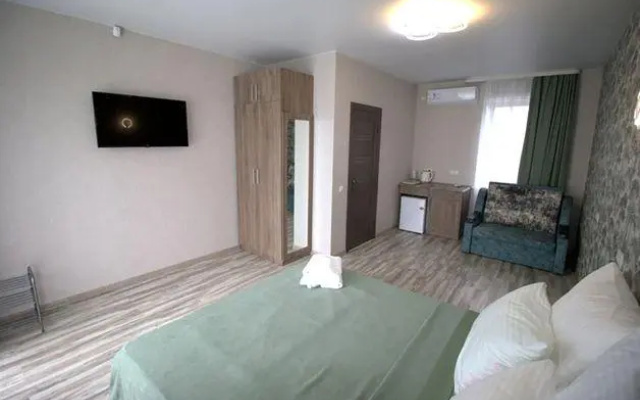 House 9 (Хаус 9)