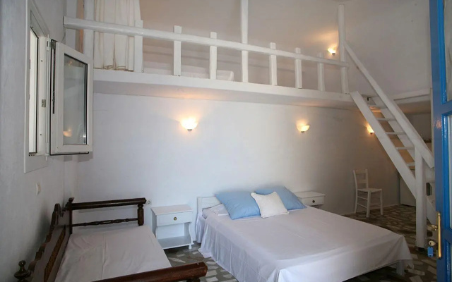 Voula'S Economy Studios