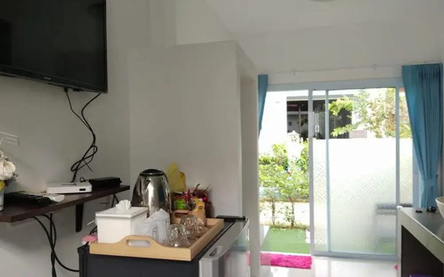Phannarai House