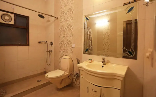 Murti Palace by OYO Rooms