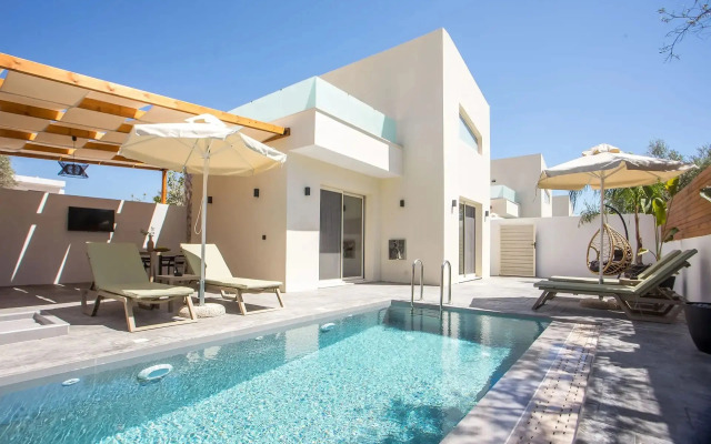 Aura Luxury Villas