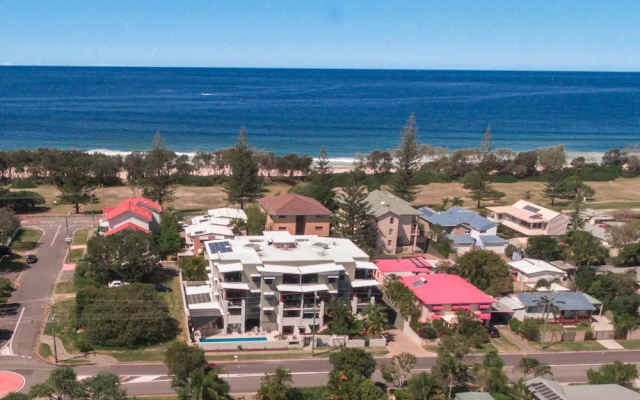 Serenity 3 Bedroom Holiday Apartment