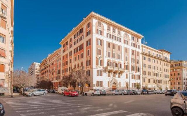 Отель Inn Rhome вид на фасад
