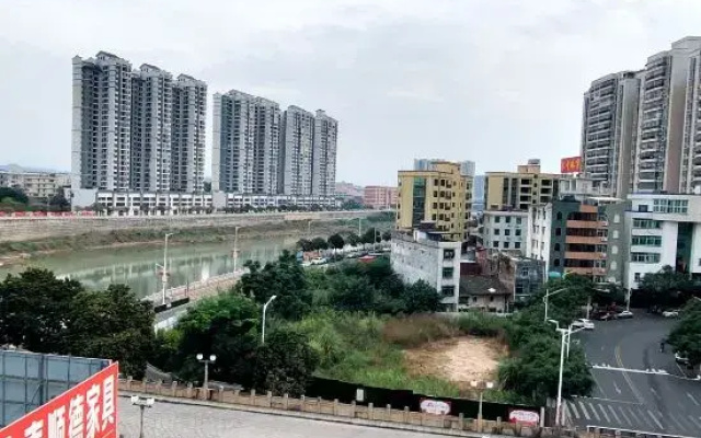 Xi He Hotel