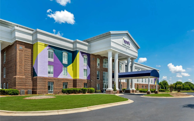 Spark by Hilton Tuscumbia Muscle Shoals