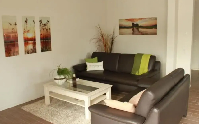 Rieten Huis "oostzeegolf"