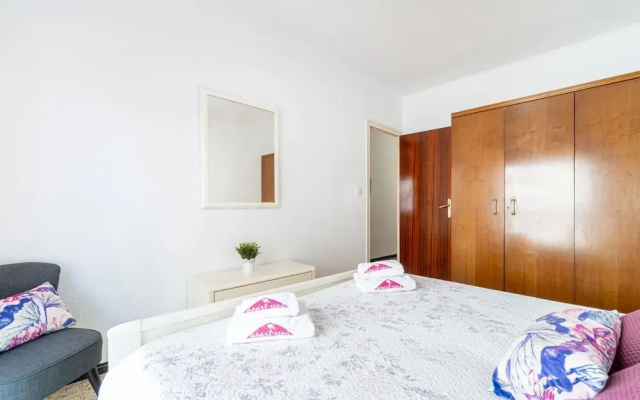 Apartment in Roses Near Sandy Beach
