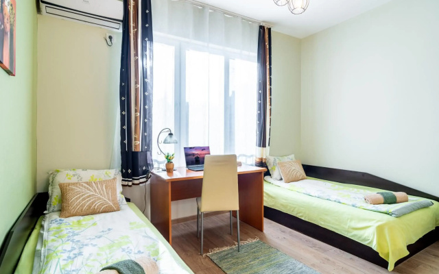 Madrid spacious and quiet family Apartment