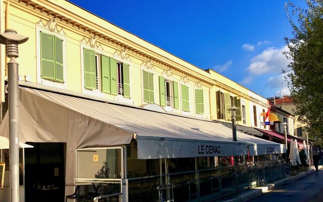 Отель Studios Cenac Riviera вид на фасад