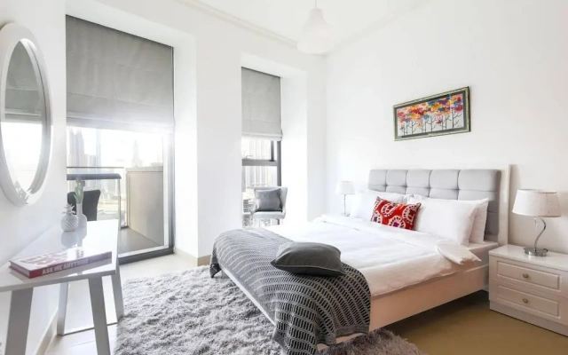Spectacular 2BR in Beautiful Burj Vista!