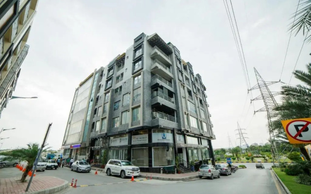 Esquire Hotel Apartments