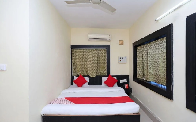 OYO 5719 Hotel Jannat Palace