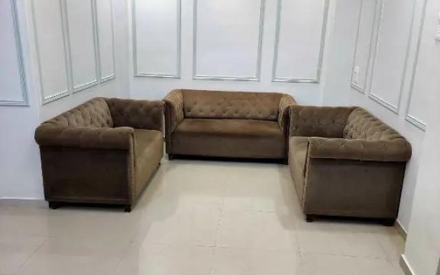 Sapphire service apartment