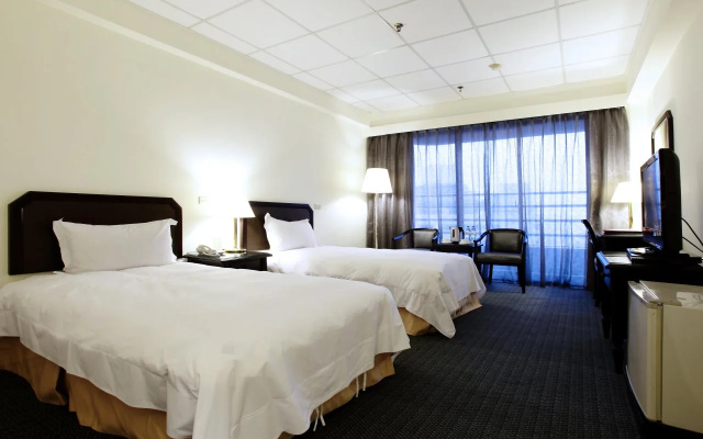 Metro Hotel - Howard Group