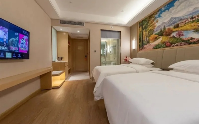 Vienna International Hotel (Shenzhen Vocational College Branch)