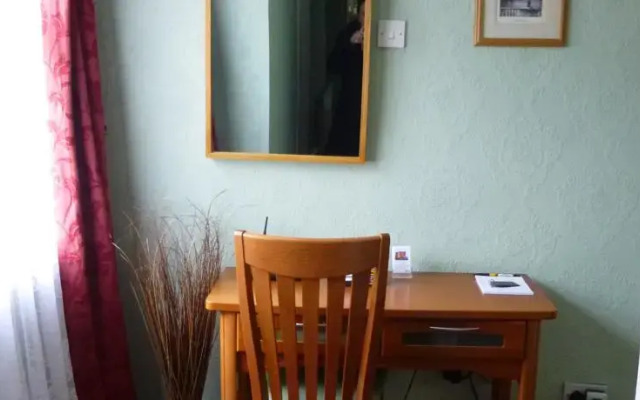 Willow House Bed & Breakfast