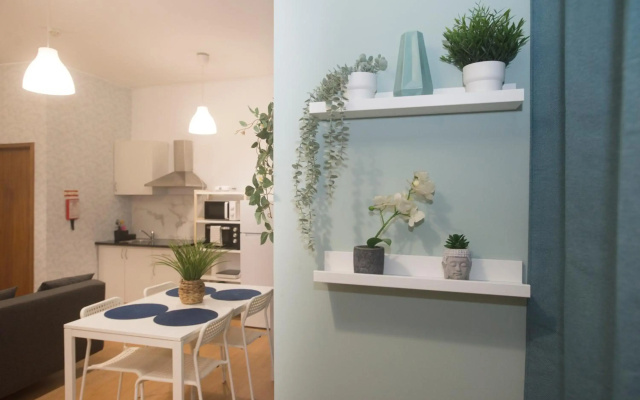 Bonsai Apartment III