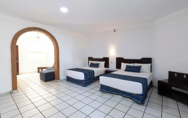 Costa Alegre Guayabitos