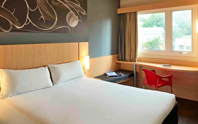 ibis Curitiba Batel