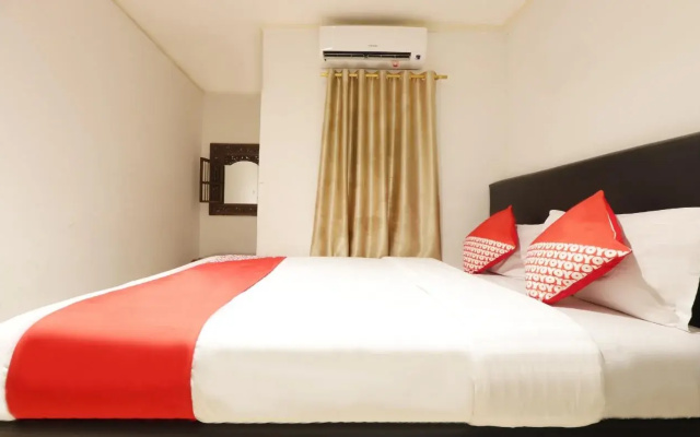 OYO 132 Anggrek Murni Residence