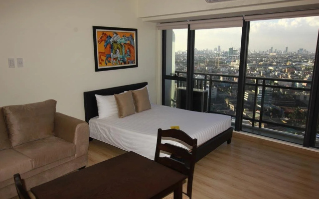HI HOME At The Knightsbridge Residences