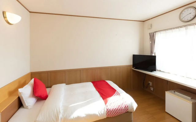 OYO Hotel Four Seasons Yamoto