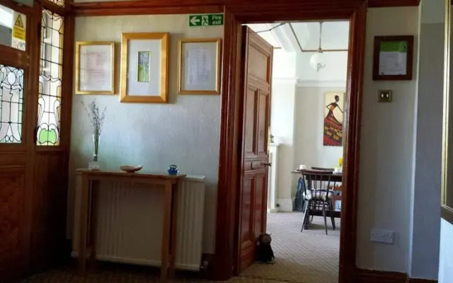 Brow Head Hotel