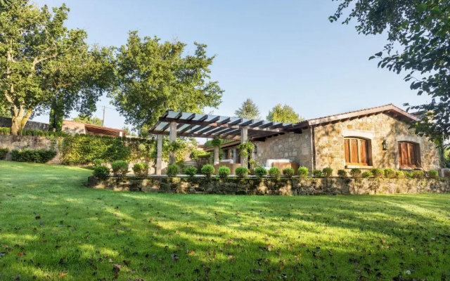 Luxury rustic house - O Rego da Santa Mariña