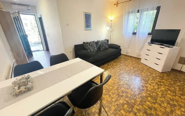 Apartment Irena 2