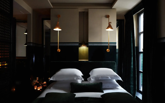 Monsieur George Hotel & Spa – Champs Elysées