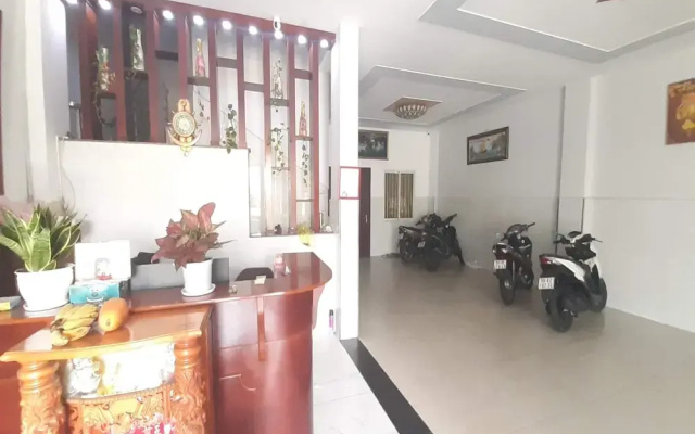 Bros Hotel