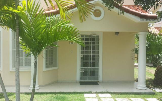 Отель Villas del Sol II Доминикана, Пунта Кана - отзывы, цены и фото номеров - забронировать отель Villas del Sol II онлайн вид на фасад