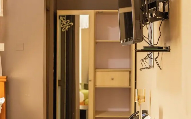 Sun City Amuzement Park Hotel Soroti