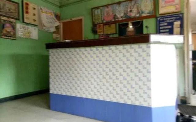 Sri Annapoorna Lodge