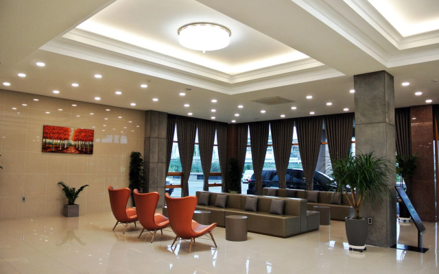 Jeju Noblesse Tourist Hotel