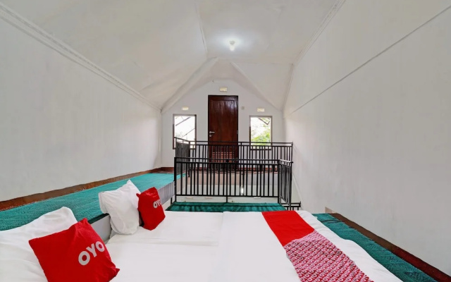 Super OYO Capital O 91810 Hotel Balebat 2