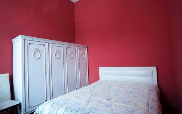Apartment in Purtseladze Street