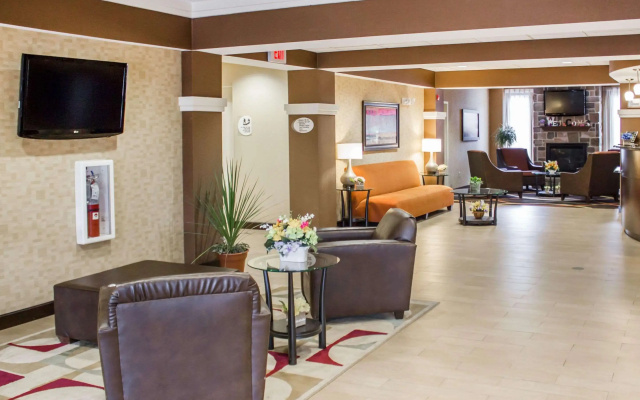 Comfort Suites Lewisburg near University