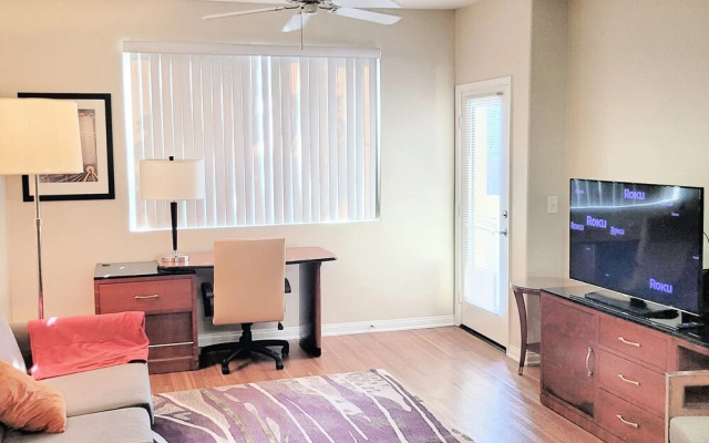 Lovely Apartments at Fullerton