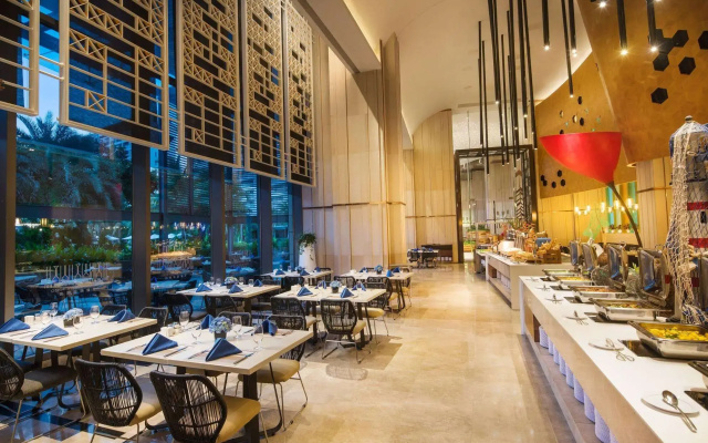Ramada Plaza by Wyndham Sanya Bay