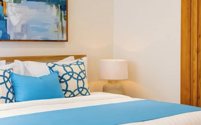 Villa Aroka 4 Bed Sea View KBR41
